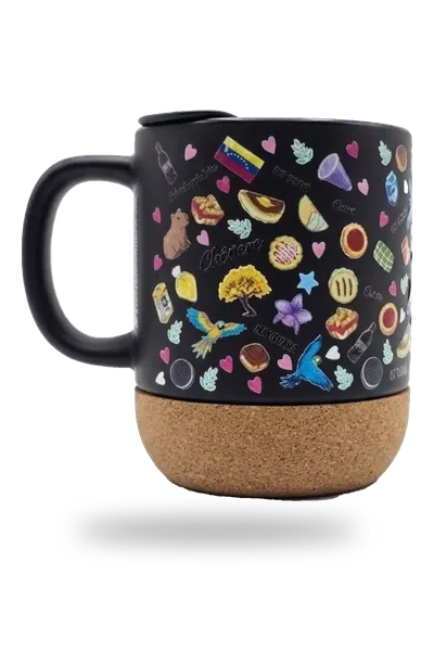TAZA NEGRA CON BASE DE CORCHO